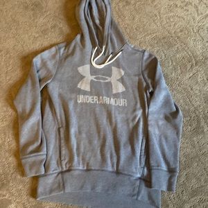 Womens Gray Cotton Under Armour Sweatshirt  size small Good Condition